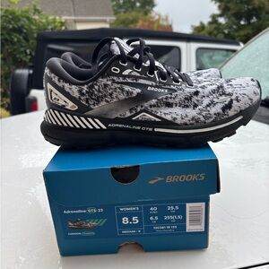 Brooks Adrenaline GTS 23 Black and White Women's Shoes
